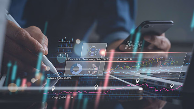  4 Tips for Beginners Starting a Career in Data Analytics