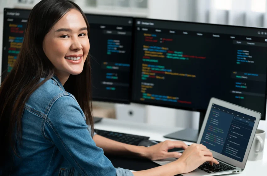 Career Progression in Data Analytics: From Entry-Level to Leadership